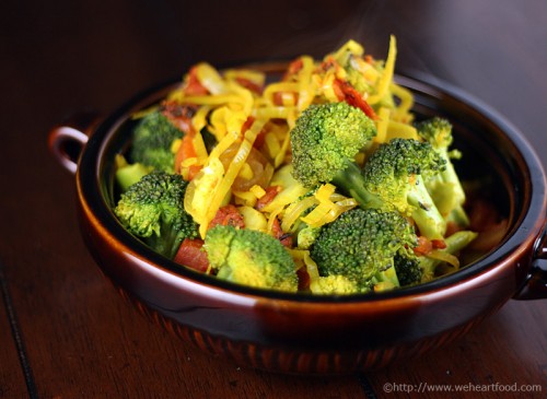 Broccoli with Turmeric and Tomatoes